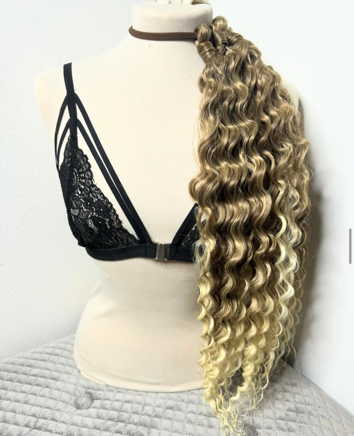 PRE ORDER Waves Ponytail on Bobble