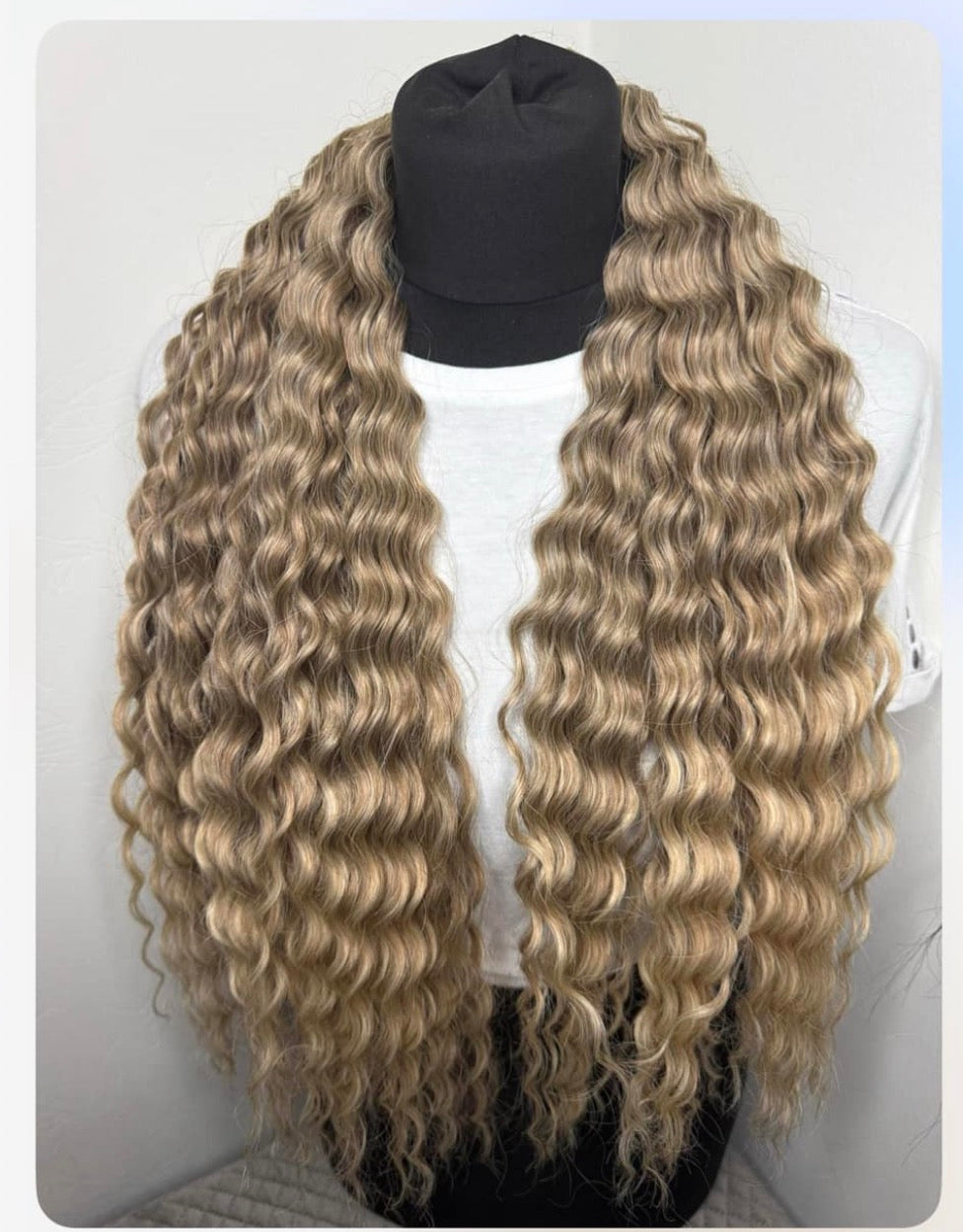 PRE ORDER Waves Ponytail on Bobble