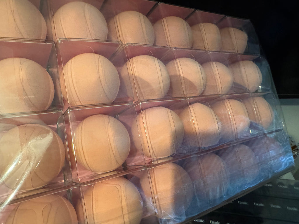 Exclusive make up sponge (latex free)